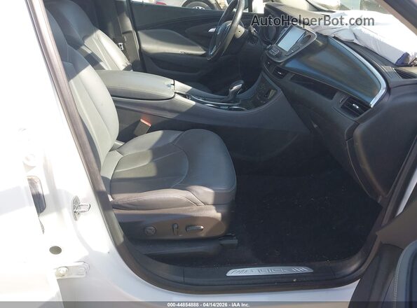 LRBFXCSA4LD012953 2020 BUICK ENVISION White Front interior view
