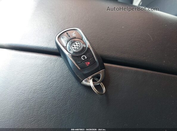 LRBFXDSA5HD120625 2017 BUICK ENVISION Белый Вид панели приборов