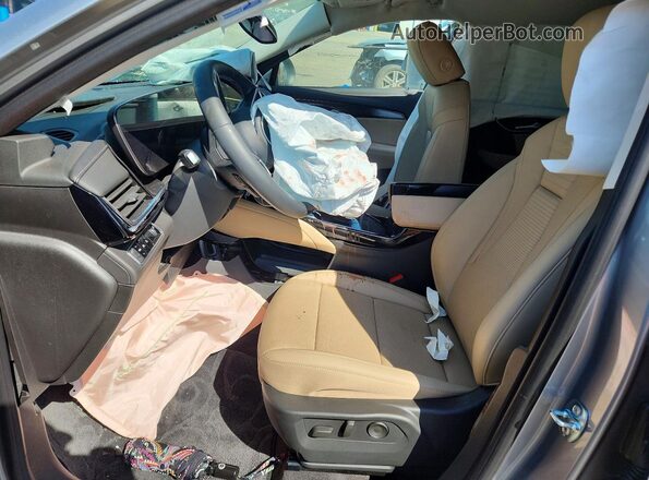 LRBFZKE48SD039100 2025 BUICK ENVISION Серебряный Вид салона спереди
