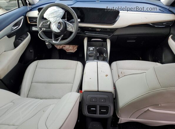 LRBFZME45SD010827 2025 BUICK ENVISION Gray Vista del salpicadero