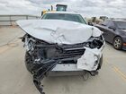 2022 Buick Envision Essence White vin: LRBFZNR44ND032015