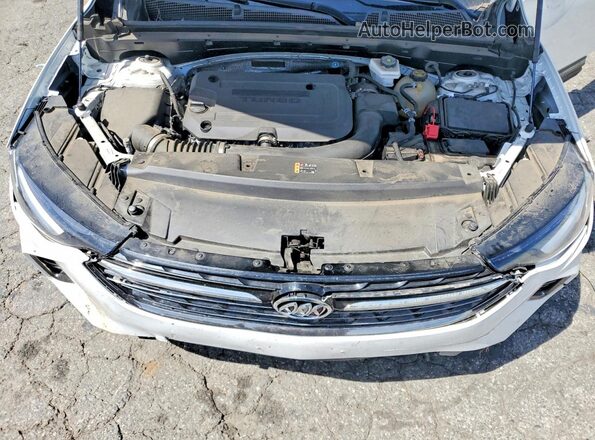 LRBFZNR48PD126983 2023 BUICK ENVISION White Vista del compartimento del motor