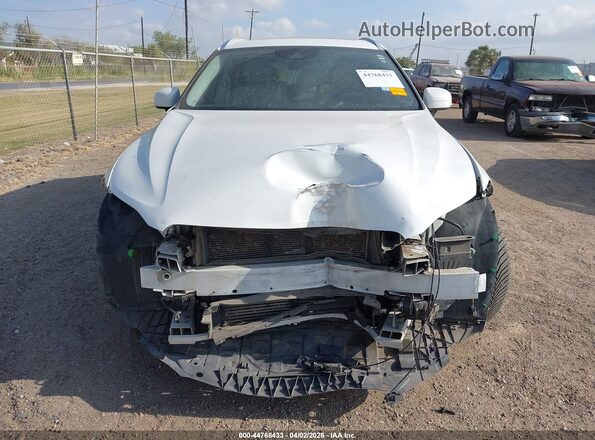 LYV102RK2JB087635 2018 VOLVO XC60 Белый Вид щитка приборов