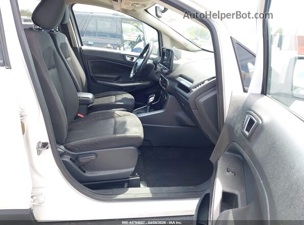 MAJ3P1TEXJC211198 2018 FORD ECOSPORT White Սալոնի դիմացի տեսք