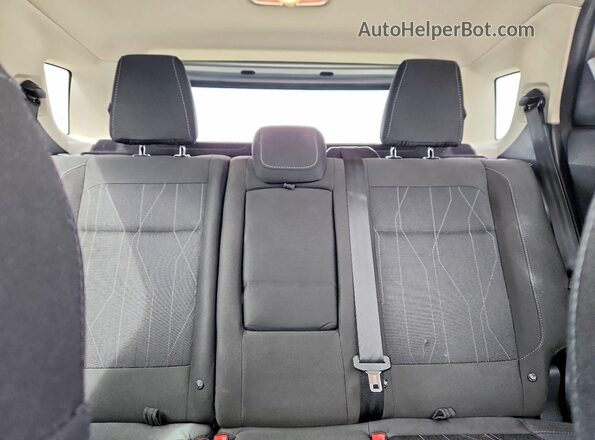 MAJ3S2GE2LC356768 2020 FORD ECOSPORT Серебряный Вид задних сидений