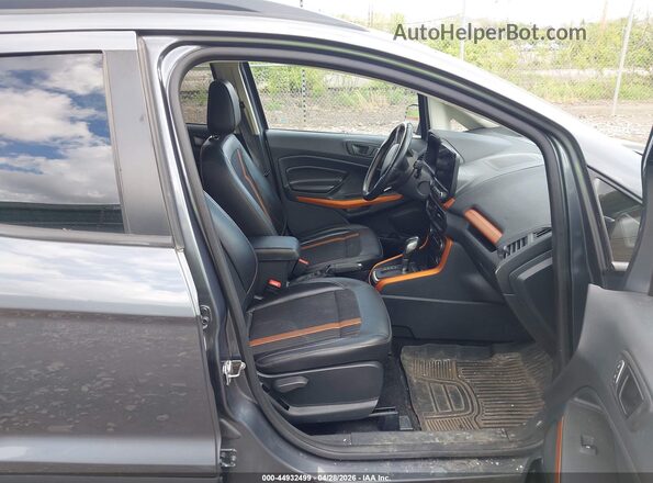 MAJ6P1CL2JC217878 2018 FORD ECOSPORT Серый Вид салона спереди