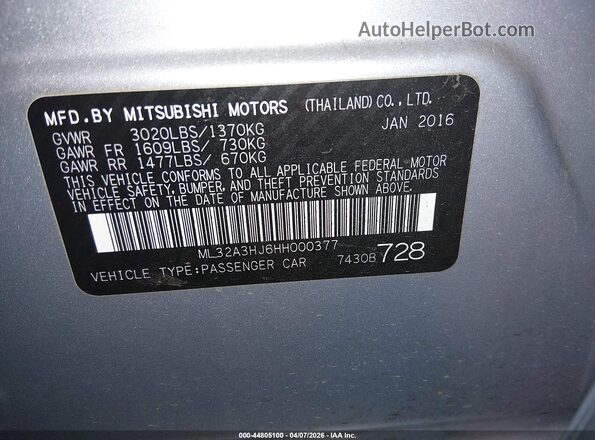 ML32A3HJ6HH000377 2017 MITSUBISHI MIRAGE Silver Widok komory silnika