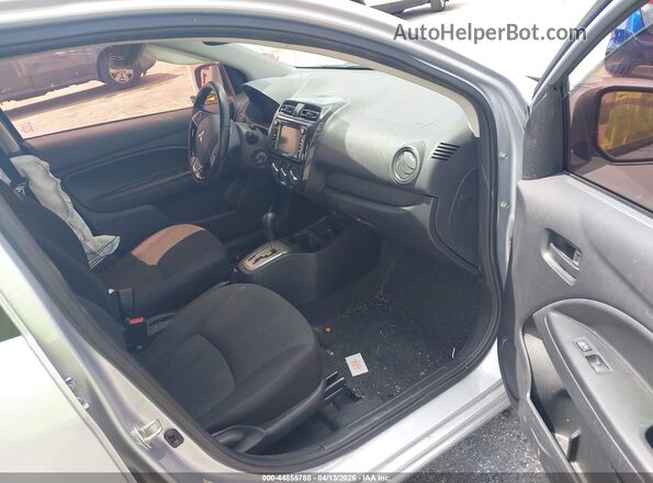ML32F3FJ2HHF12192 2017 MITSUBISHI MIRAGE G4 Серебряный Вид салона спереди