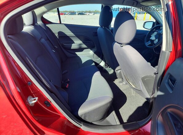 ML32F3FJ8HHF14495 2017 MITSUBISHI MIRAGE Red Vista de los asientos traseros