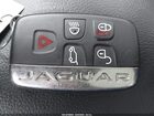 2017 Jaguar F-pace 35t Premium Белый vin: SADCJ2BV8HA051206