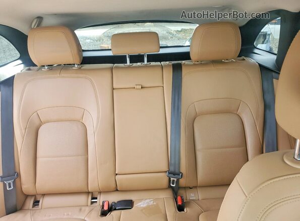 SADCJ2EX2PA704091 2023 JAGUAR F-PACE White Vista de los asientos traseros