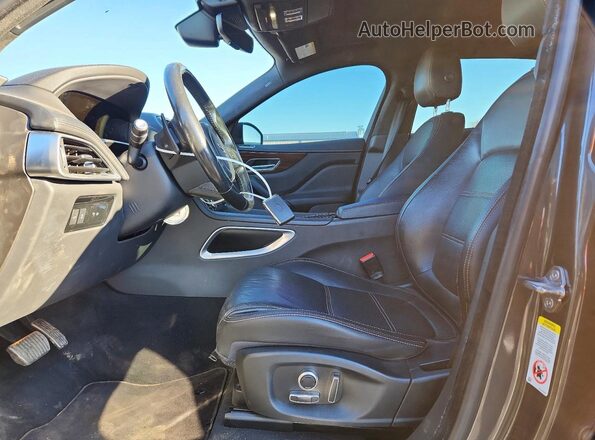 SADCK2FX5KA355383 2019 JAGUAR F-PACE Черный Вид салона спереди