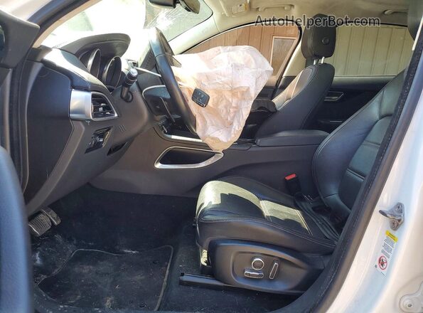 SADCK2GX7KA390649 2019 JAGUAR F-PACE White Widok wnętrza z przodu
