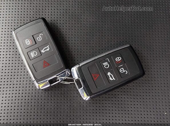 SADCT2EX3RA723360 2024 JAGUAR F-PACE Red Vista del salpicadero
