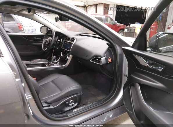 SAJAE4FX5LCP56591 2020 JAGUAR XF Серый Вид салона спереди