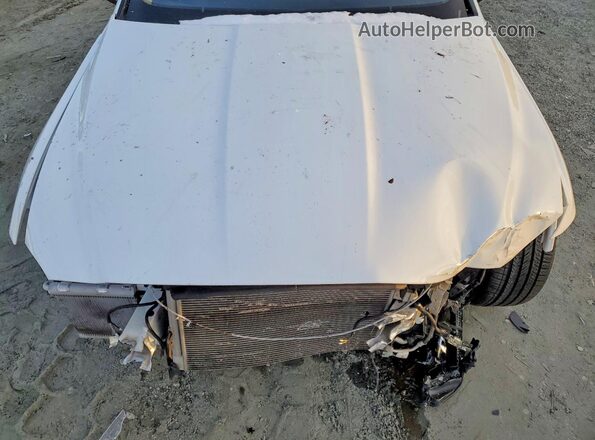 SAJAE4FX8LCP58075 2020 JAGUAR XF White Widok wnętrza z tyłu