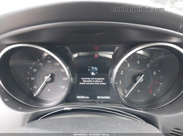 SAJAF4EV1JCP24697 2018 JAGUAR XF Белый Вид задних сидений