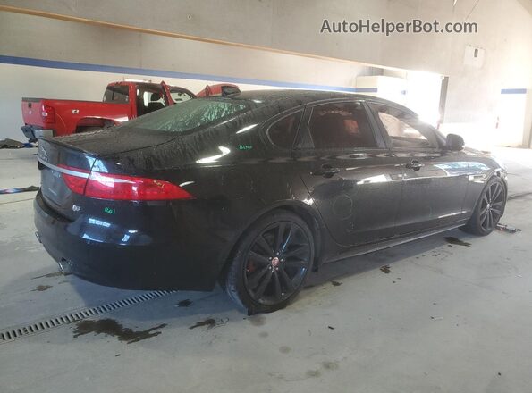 SAJBG4BV0GCY00909 2016 JAGUAR XF Черный Задняя правая четверть