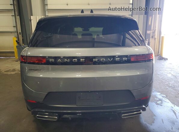 SAL1P9EU3SA465877 2025 LAND ROVER RANGE Gray უკანა ხედი