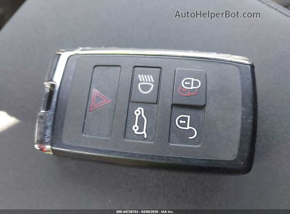 SALCJ2FX5SH365023 2025 LAND ROVER DISCOVERY SPORT Burgundy Vista del salpicadero