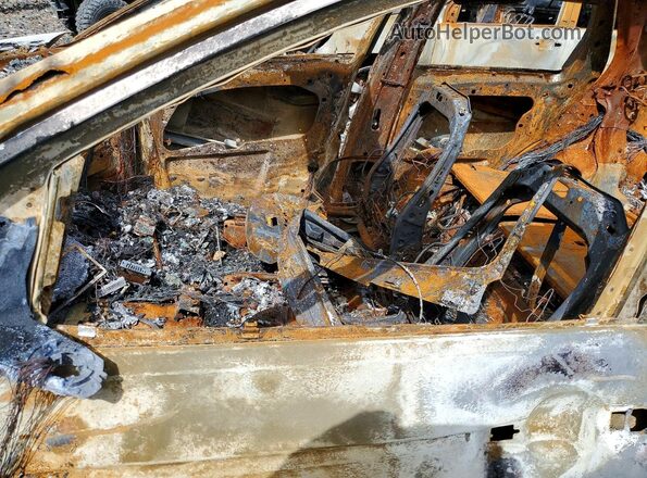 SALCL2FX7PH325155 2023 LAND ROVER DISCOVERY Пожар Вид салона спереди