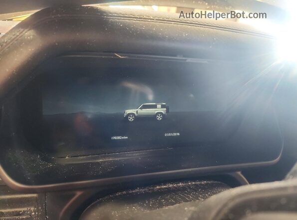 SALEWEEE2P2149054 2023 LAND ROVER DEFENDER Gray Instrument cluster view