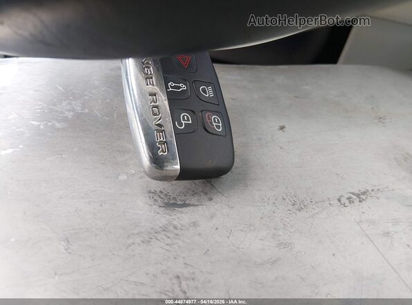 SALGS2FE0HA351982 2017 LAND ROVER RANGE ROVER Белый Вид панели приборов