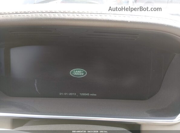 SALGS2PFXGA305002 2016 LAND ROVER RANGE ROVER White Rear seats view