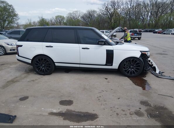 SALGS5FE3HA331209 2017 LAND ROVER RANGE ROVER White Widok wnętrza z tyłu