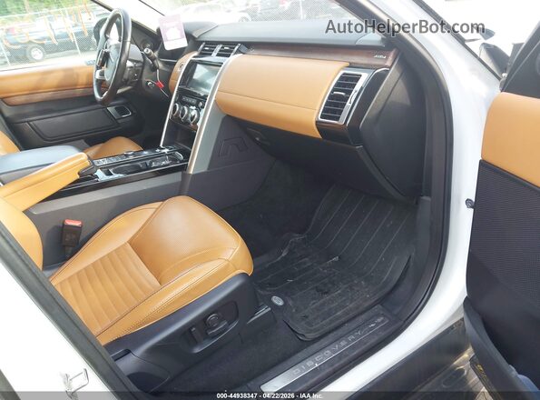 SALRT2RK7JA048310 2018 LAND ROVER DISCOVERY Белый Вид салона спереди