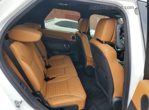 SALRT2RV2K2400344 2019 LAND ROVER DISCOVERY White Rear interior view