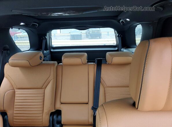 SALRT2RV2K2400344 2019 LAND ROVER DISCOVERY White Rear seats view