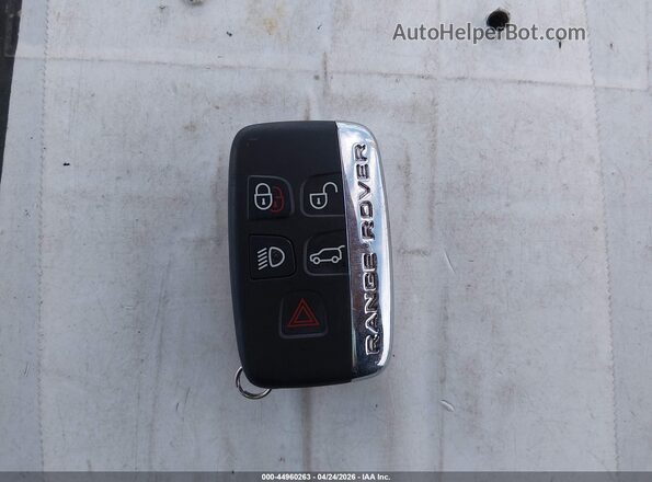 SALWG2FV5HA127975 2017 LAND ROVER RANGE ROVER SPORT Белый Вид панели приборов