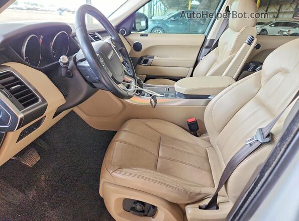 SALWG2FV8HA141594 2017 LAND ROVER RANGE Белый Вид салона спереди