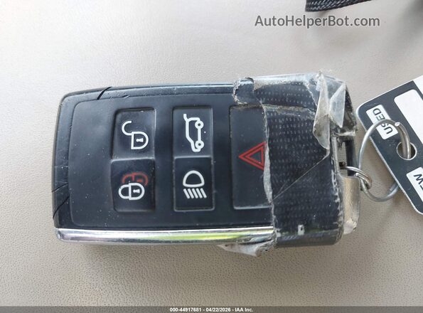 SALWR2RK5KA415336 2019 LAND ROVER RANGE ROVER SPORT Silver Widok deski rozdzielczej