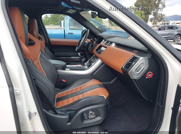 SALWZ2FE3HA147829 2017 LAND ROVER RANGE ROVER SPORT White Widok wnętrza z przodu