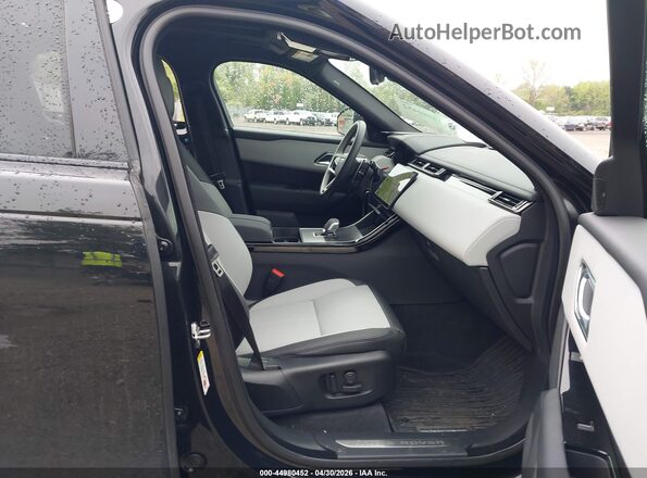 SALYL2FU3TA821410 2026 LAND ROVER RANGE ROVER VELAR Черный Вид салона спереди