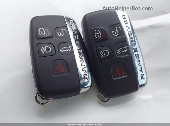 SALYM2EV5KA226340 2019 LAND ROVER RANGE ROVER VELAR White Widok deski rozdzielczej