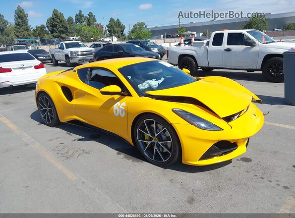 SCCLEKAX6RHA10893 2024 LOTUS EMIRA Yellow Delantero derecho