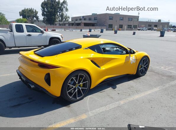 SCCLEKAX6RHA10893 2024 LOTUS EMIRA Yellow Trasero derecho