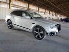 2020 Bentley Bentayga Бежевый vin: SJAAM2ZVXLC030209