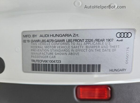 TRUTECFV6K1004723 2019 AUDI TT Белый Вид подкапотного пространства