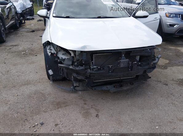 W04GS6SS6L1004959 2020 BUICK REGAL Белый Вид спереди