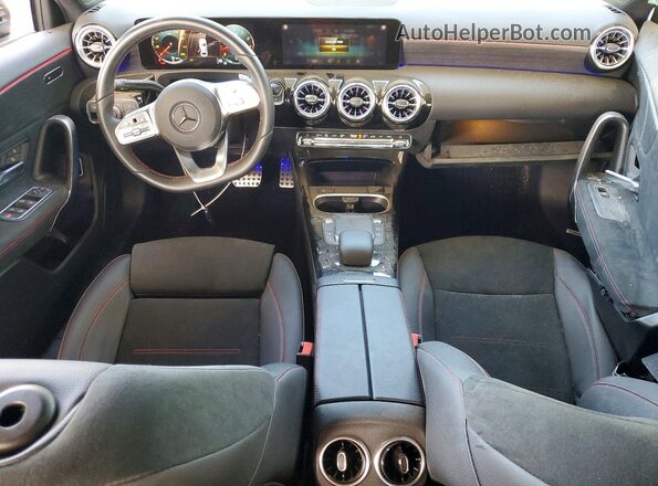 W1K3G4EB3NJ372482 2022 MERCEDES-BENZ A Black წინა პანელის ხედი