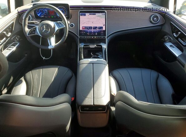 W1KEG1CB3PF033365 2023 MERCEDES-BENZ EQE White Widok deski rozdzielczej