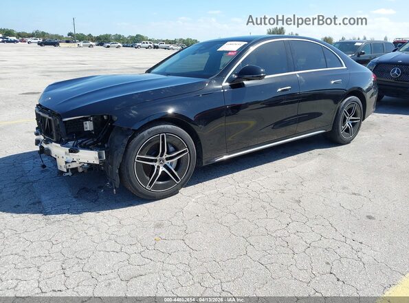 W1KLF4HB3SA099019 2025 MERCEDES-BENZ E-CLASS Black Vista tres cuartos delantera izquierda