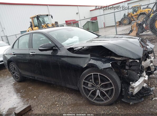 W1KZF8DB8NB087941 2022 MERCEDES-BENZ E-CLASS Black Панорамний вид салону 360°