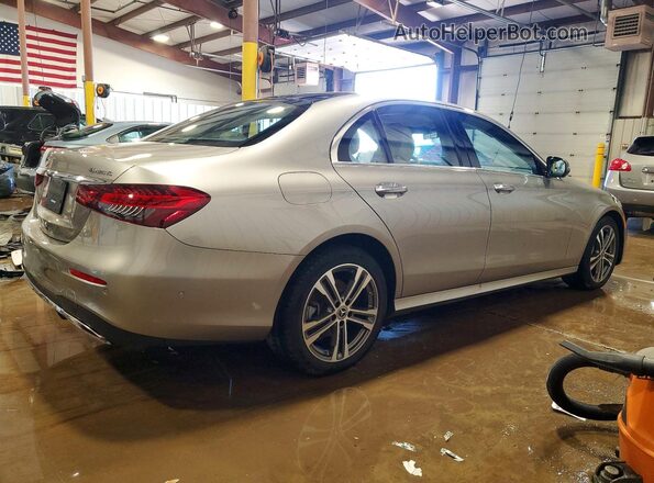 W1KZF8EB2MA934276 2021 MERCEDES-BENZ E Бежевый Задняя правая четверть