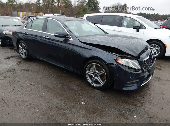 W1KZF8EB7LA835709 2020 MERCEDES-BENZ E-CLASS Синий Передняя правая четверть