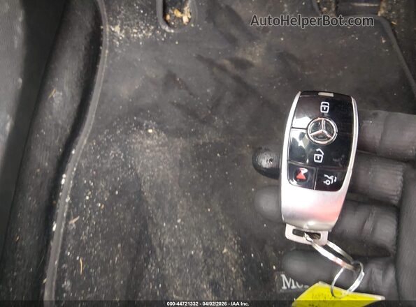 W1KZF8EB7LA835709 2020 MERCEDES-BENZ E-CLASS Синий Вид панели приборов